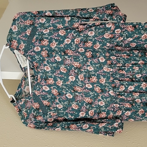 Hayley London Mini Dress Size S Floral Mini Short Sleeves - Picture 9 of 12